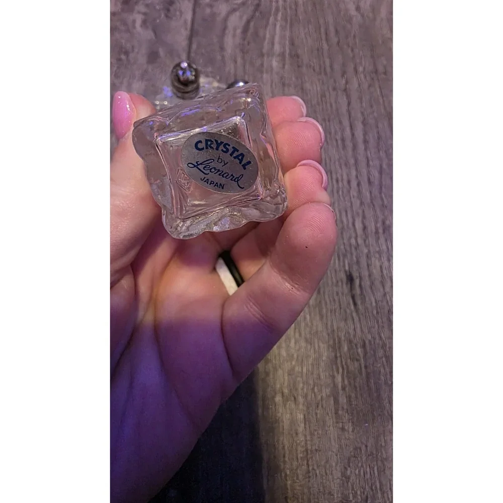 Leonard crystal japan